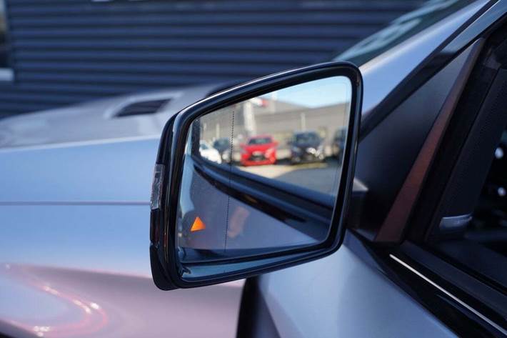 Sølv Mercedes GLE350 d fra 2018