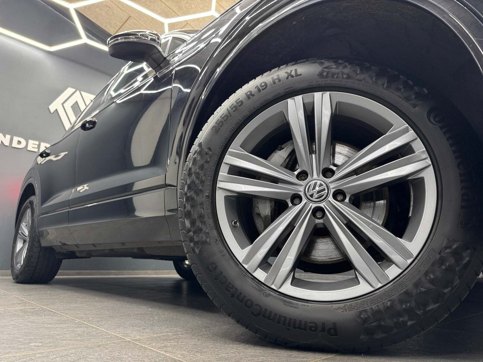 VW Touareg 3,0 TDi 286 R-line aut. 4Motion