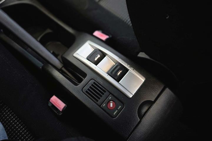 Sølv Peugeot 307 fra 2005