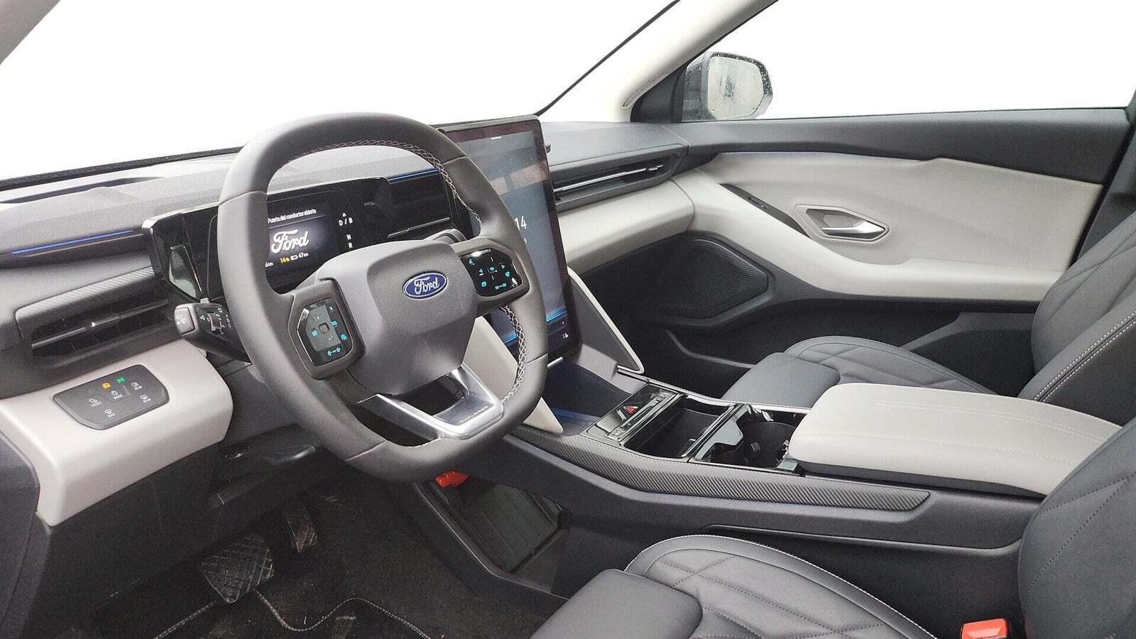 Ford Explorer 82 Premium Extended Range
