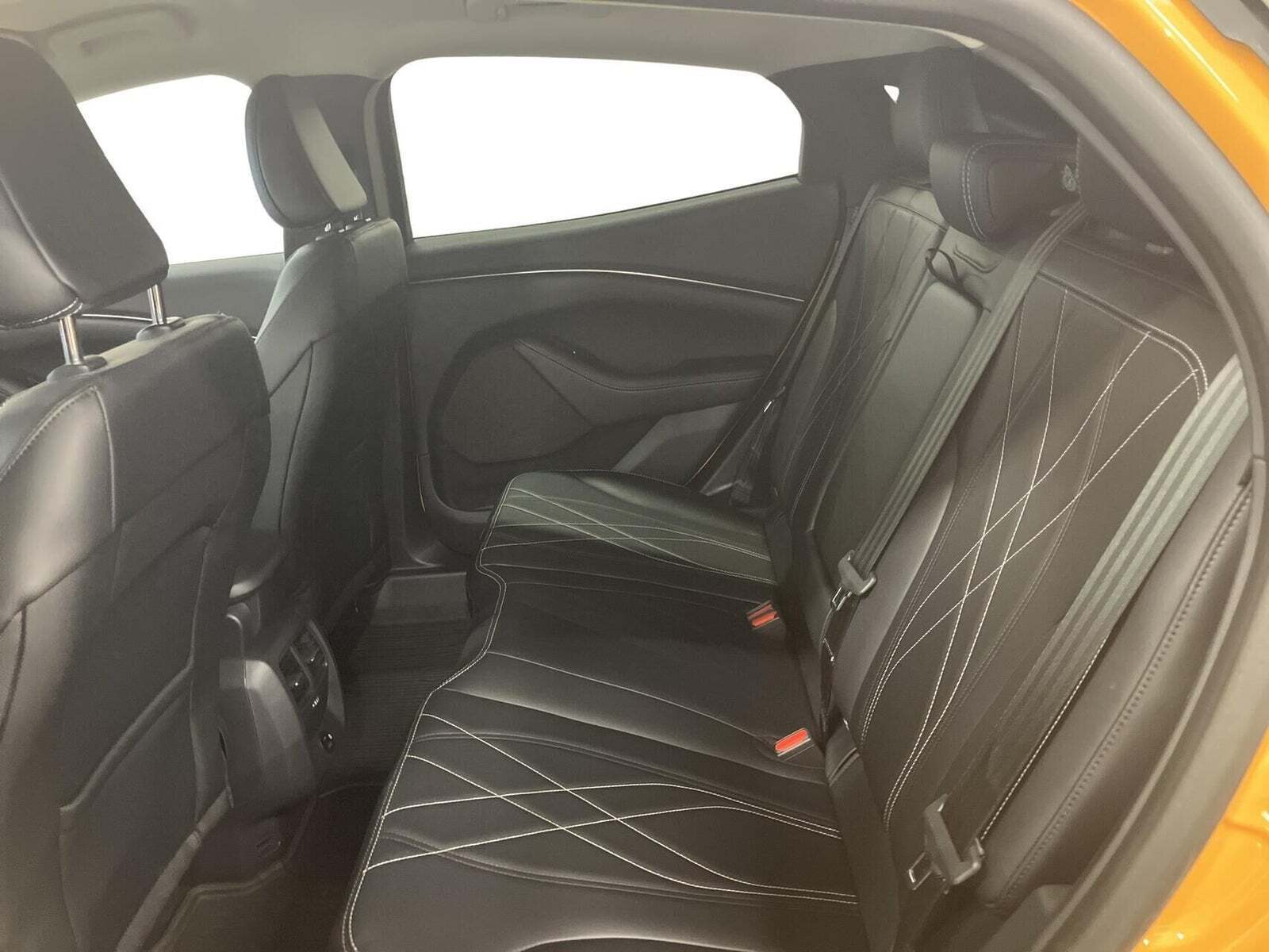 Ford Mustang Mach-E 75 Standard Range