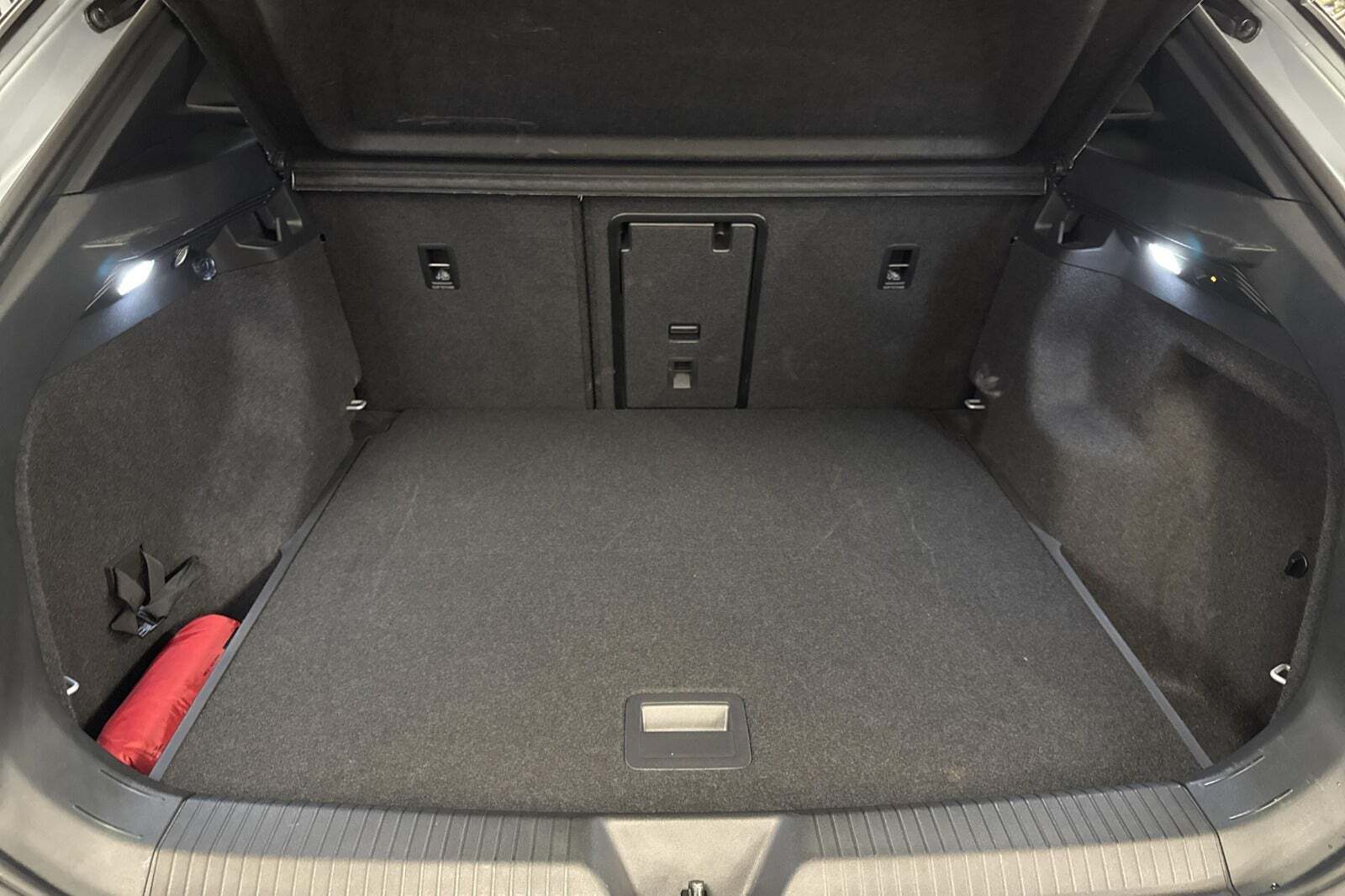 Sølv VW ID.4 fra 2025