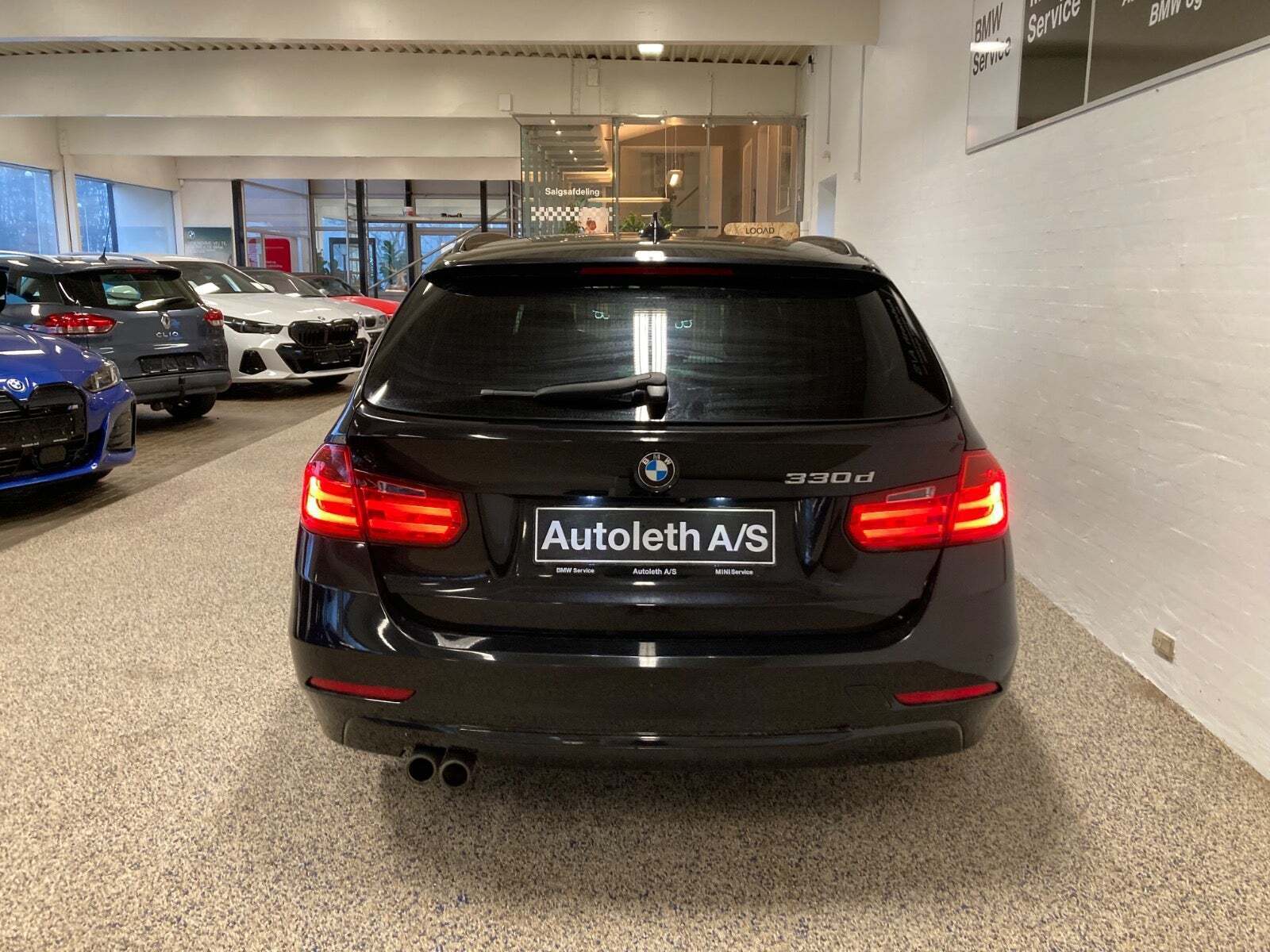 BMW 330d 3,0 Touring Sport Line aut.