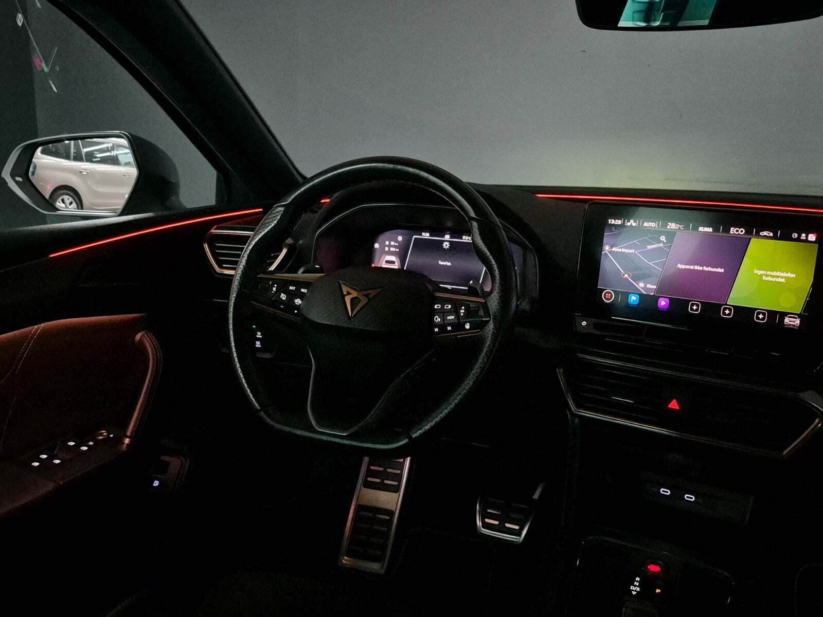 Grå Cupra Leon fra 2021