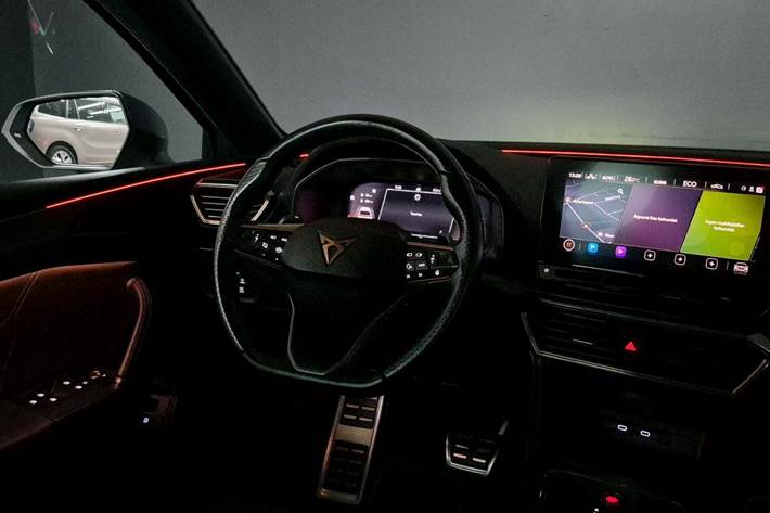 Grå Cupra Leon fra 2021