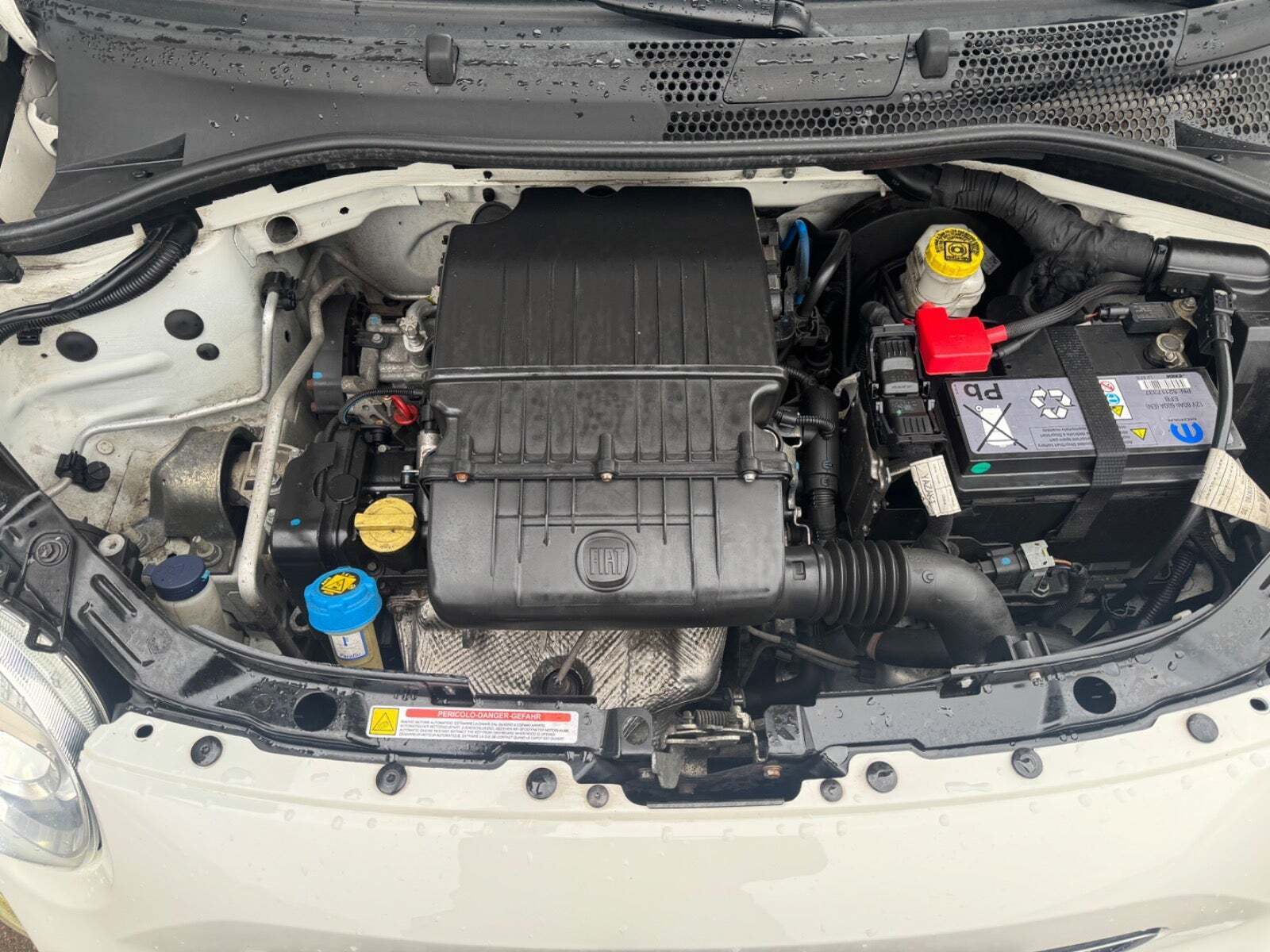 Hvid Fiat 500 fra 2019