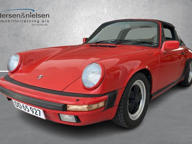Porsche 911 3,2 Targa 204HK
