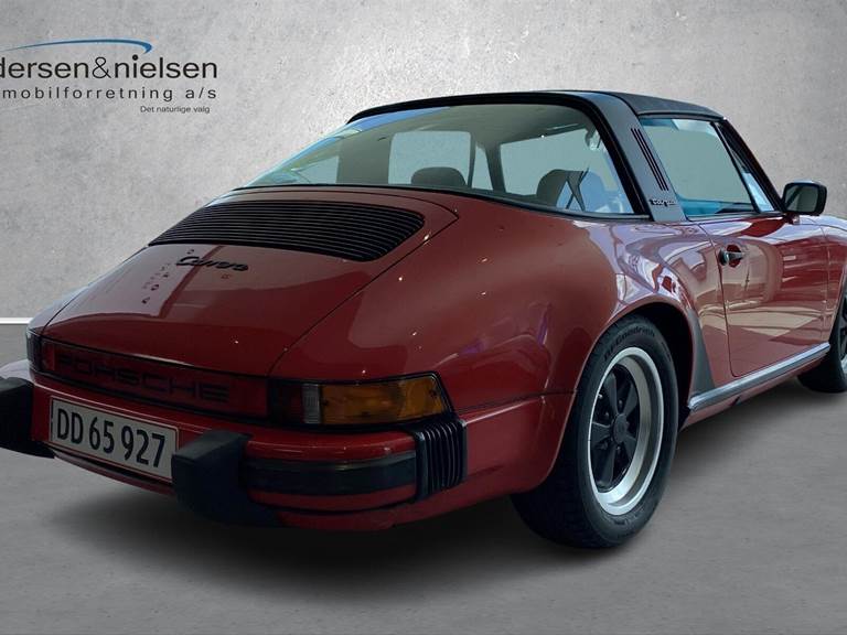 Porsche 911 3,2 Targa 204HK