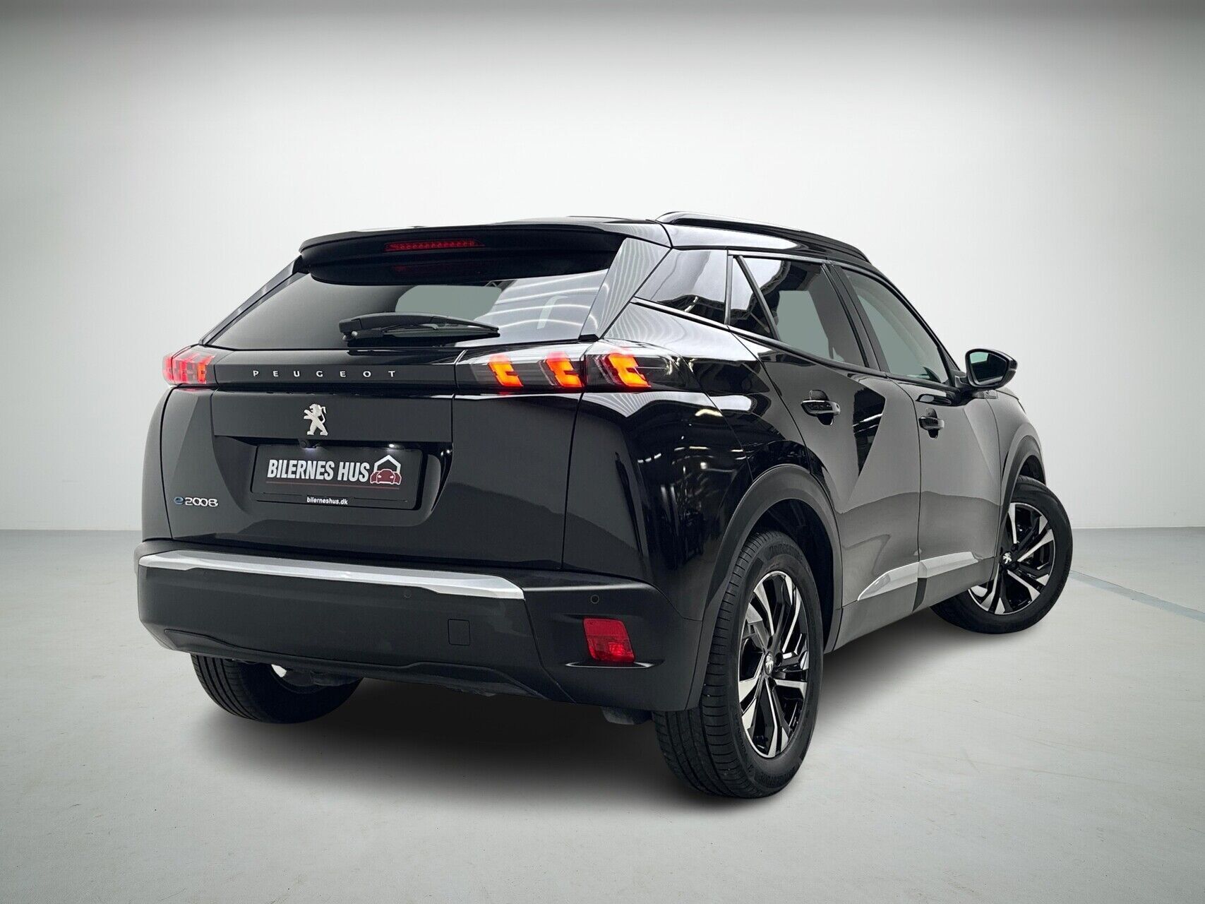 Peugeot e-2008 EL Allure 136HK 5d Aut.