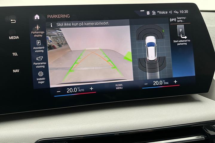 Hvid BMW iX1 fra 2023