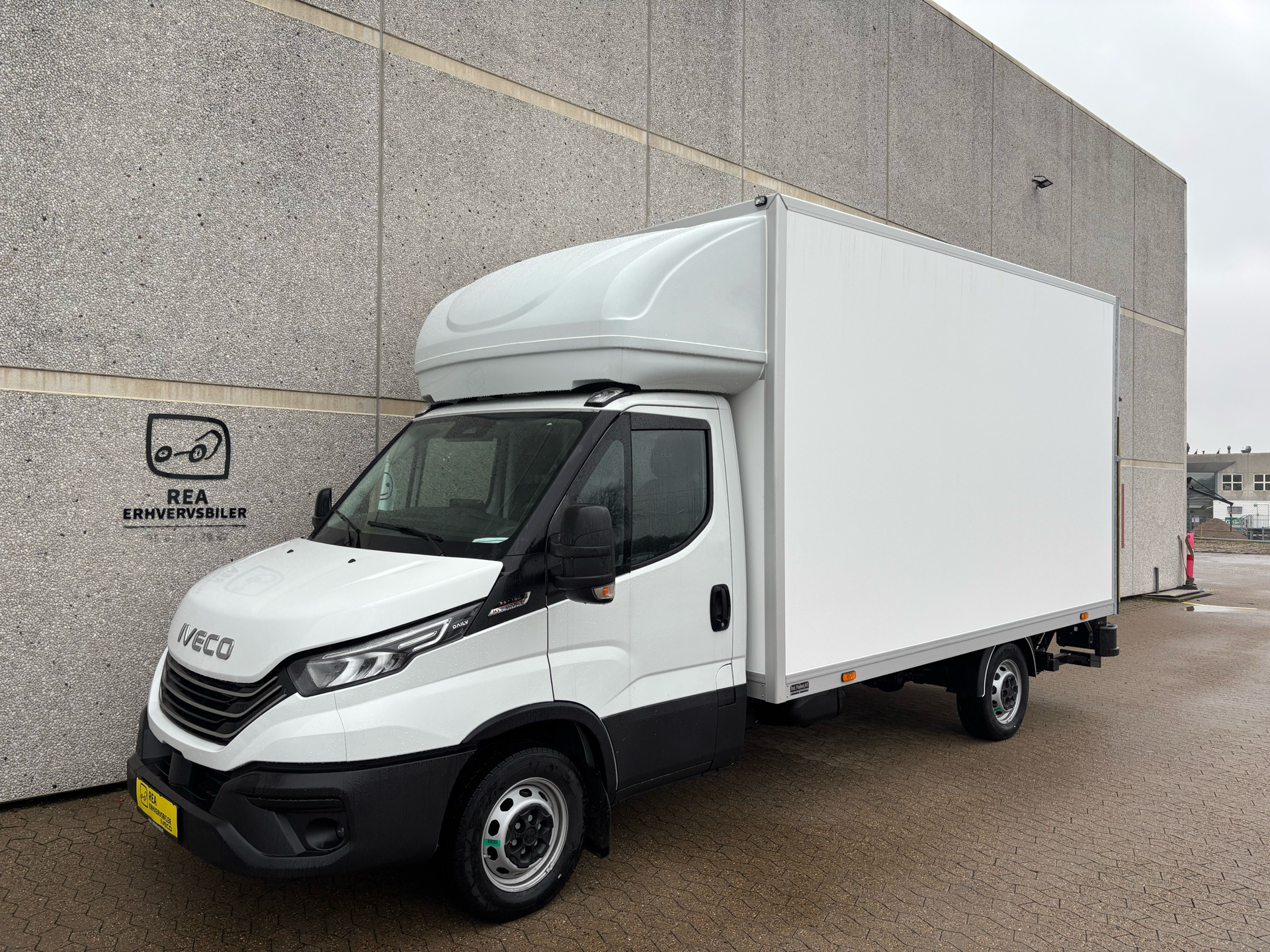 Iveco Daily 3,0 35S18 4100mm D 180HK Ladv./Chas. 8g Aut.