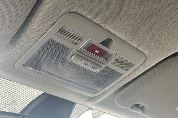 Grøn Hyundai i10 fra 2023