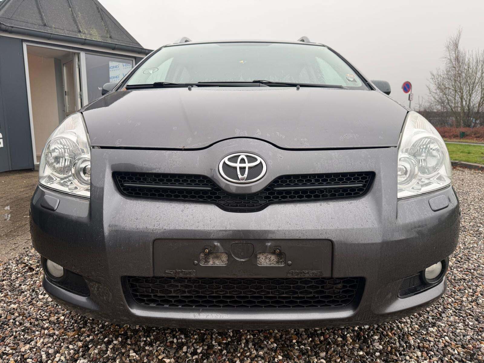 Toyota Corolla Verso 2,2 D-4D 136 Sol 7prs