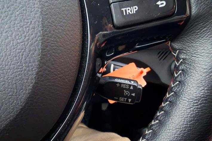 Sølv Toyota Yaris fra 2020