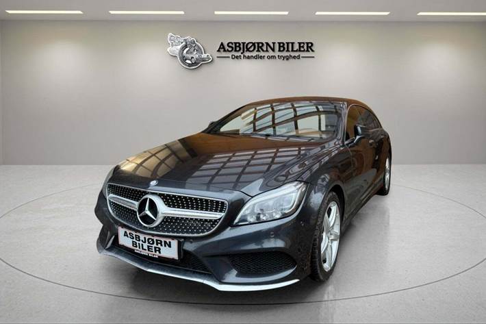 Sort Mercedes CLS350 d fra 2016 set udefra