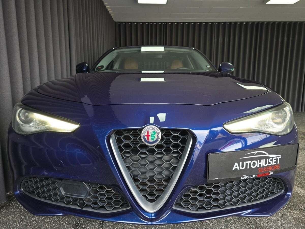 Alfa Romeo Giulia 2,0 T 200 Super aut.