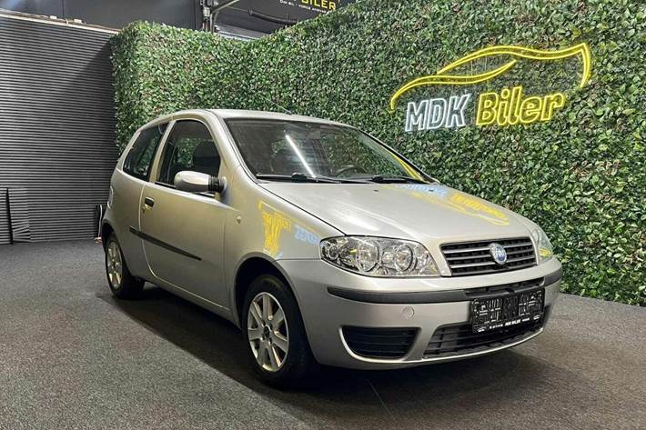undefined Fiat Punto fra 2005 set udefra