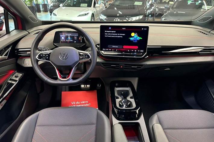 Rød VW ID.4 fra 2025
