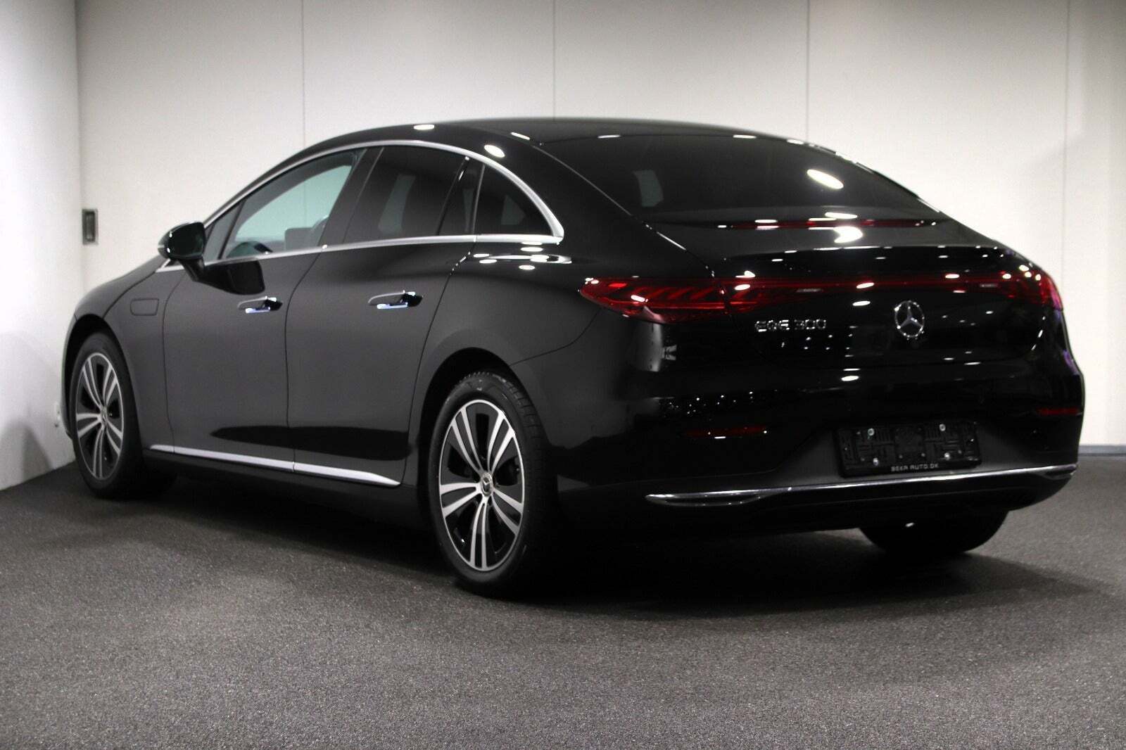 Mercedes EQE300 Avantgarde