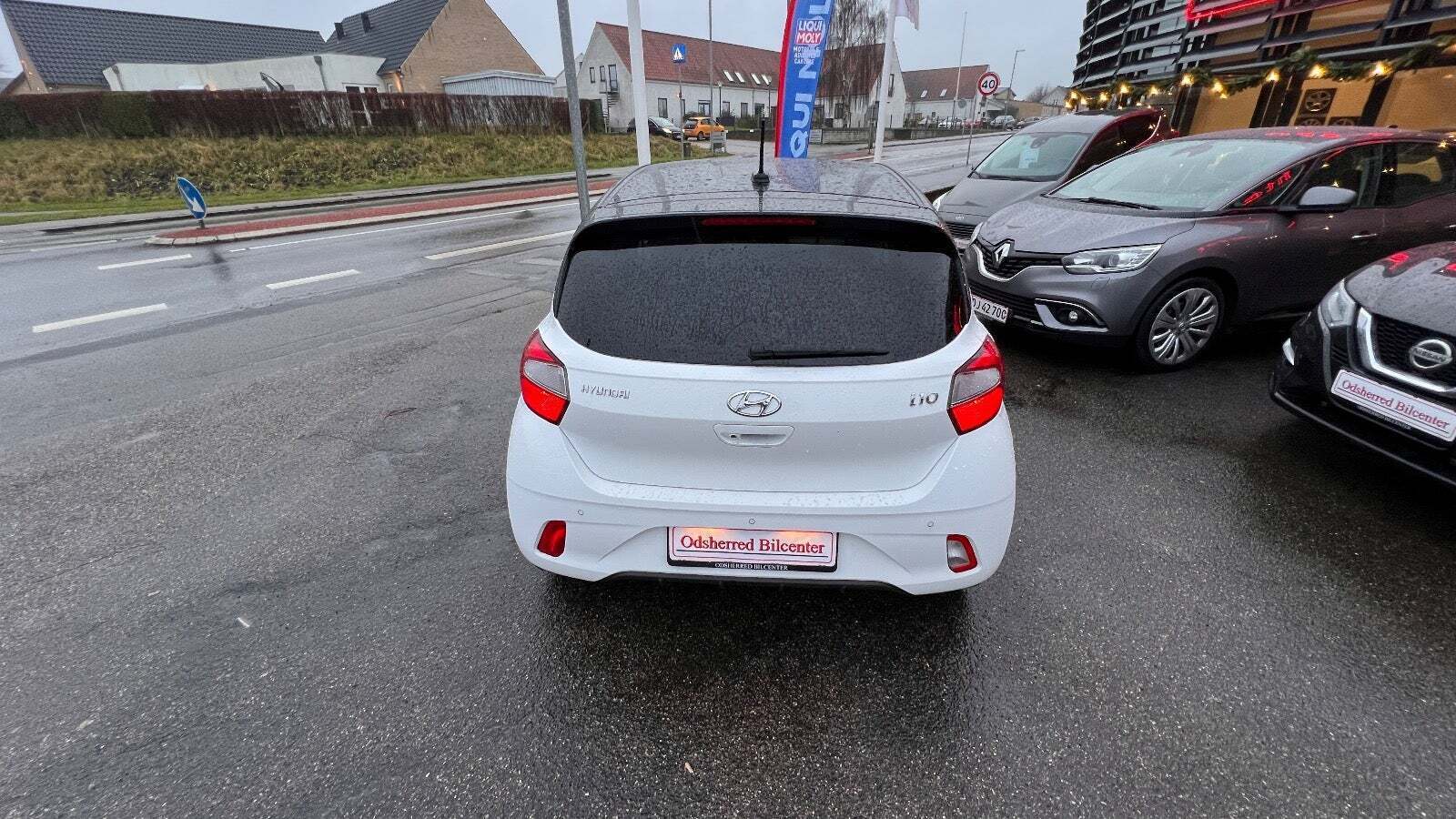 Hvid Hyundai i10 fra 2020