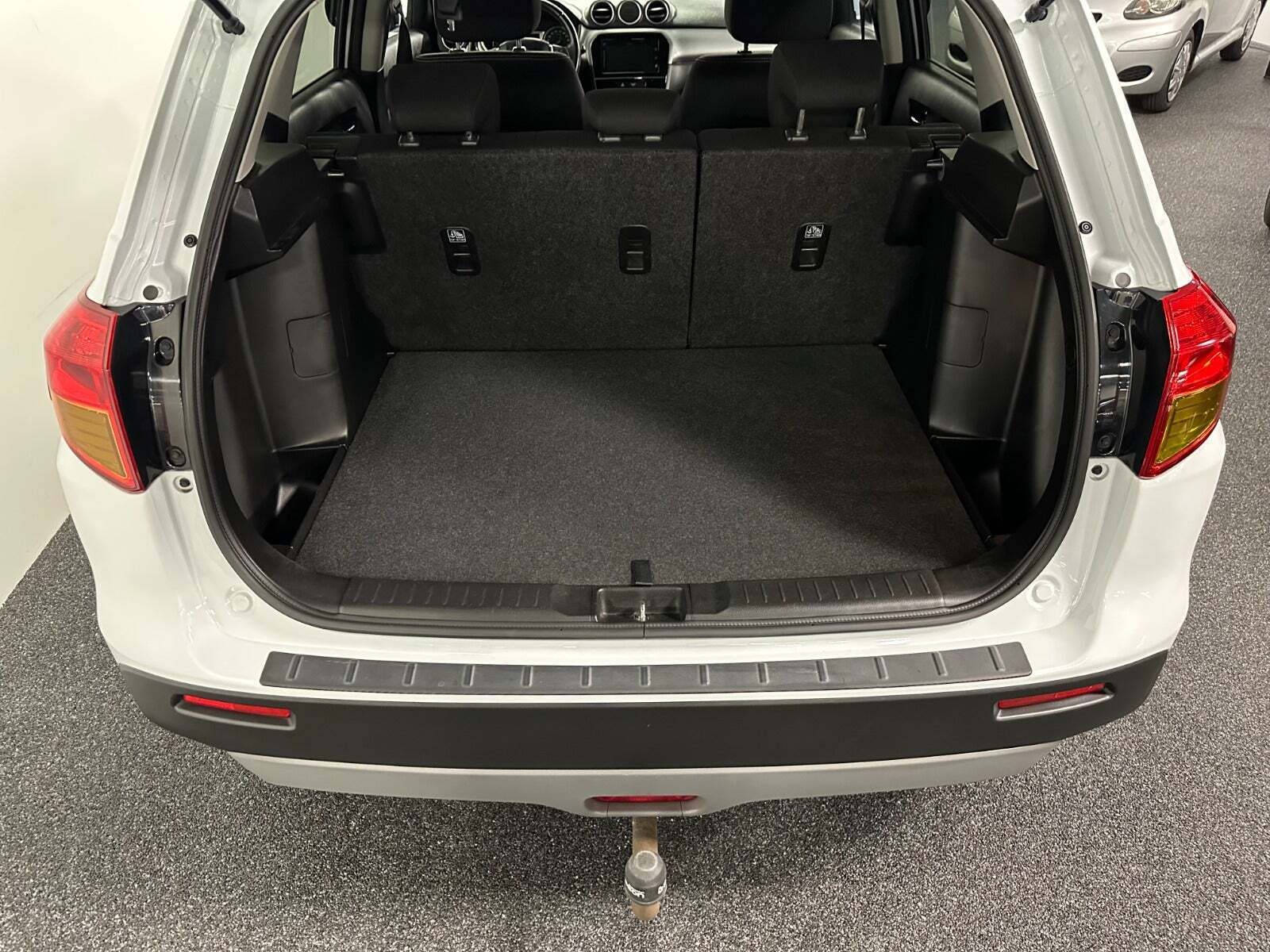 Hvid Suzuki Vitara fra 2016