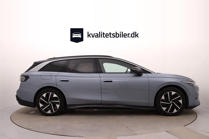 Blå VW ID.7 fra 2025