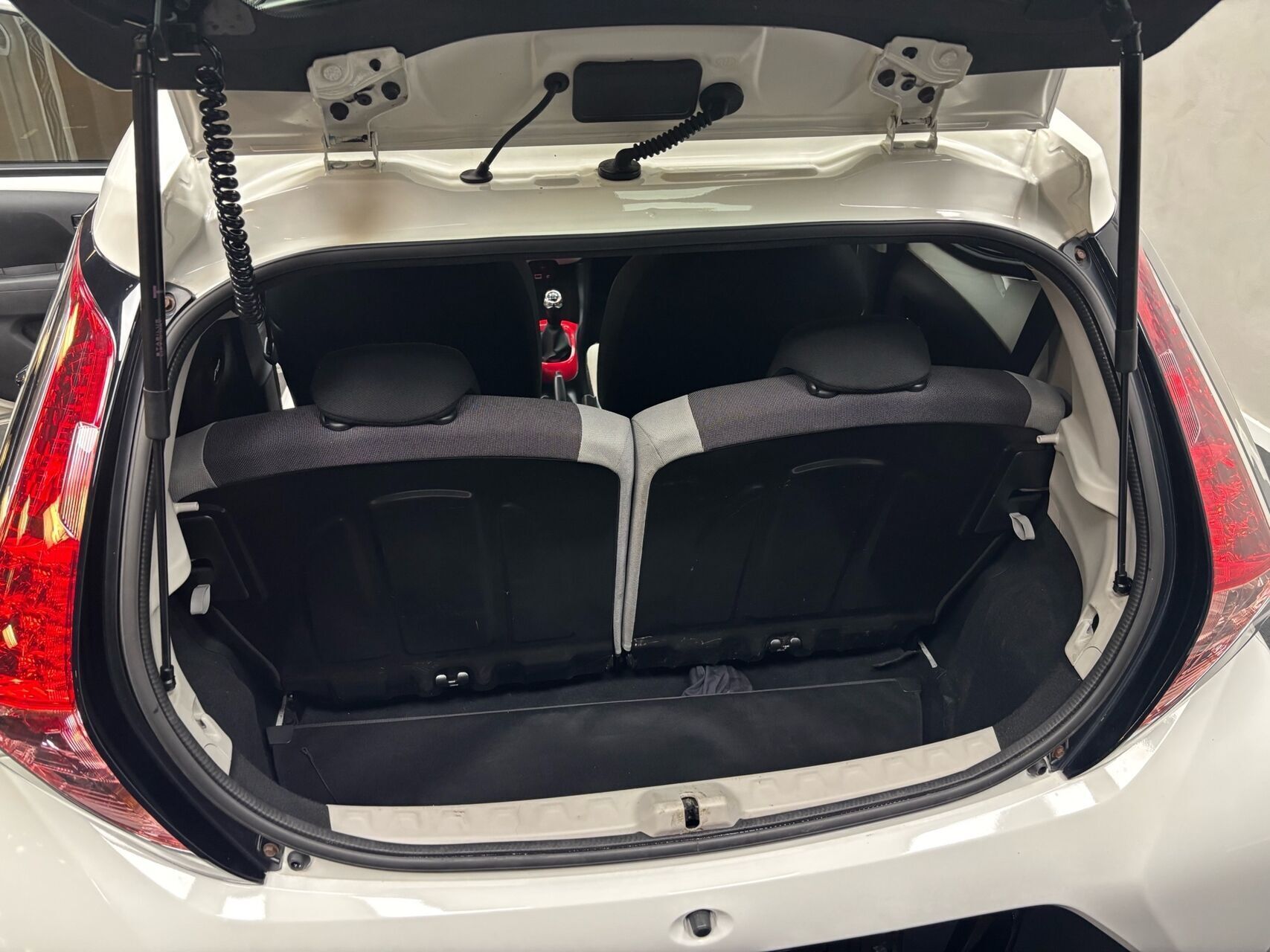 Toyota Aygo 1,0 VVT-I X-pression 69HK 5d