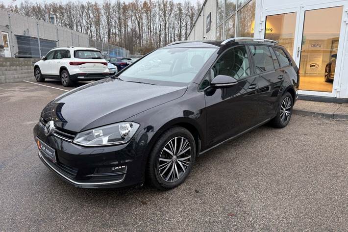 Sort VW Golf VII fra 2017