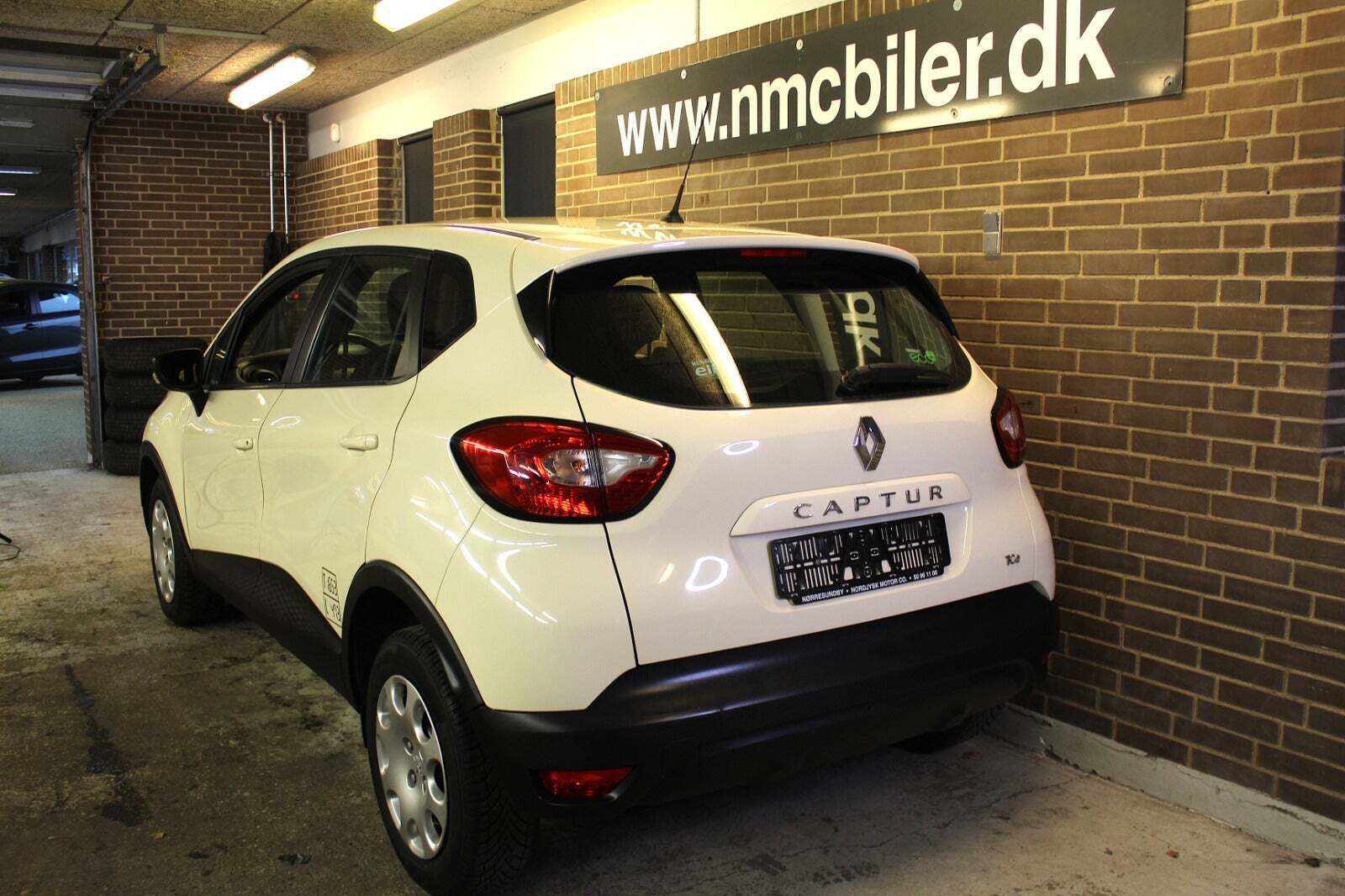 Hvid Renault Captur fra 2015