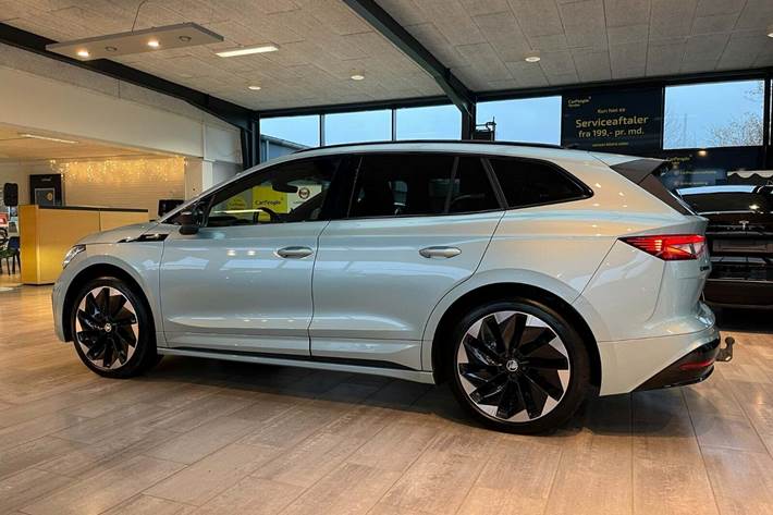 Sølv Skoda Enyaq fra 2021