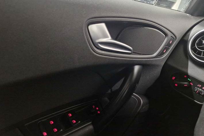 Hvid Audi A1 fra 2013