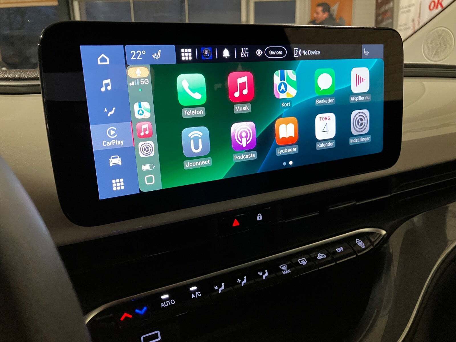 Hvid Fiat 500e fra 2023