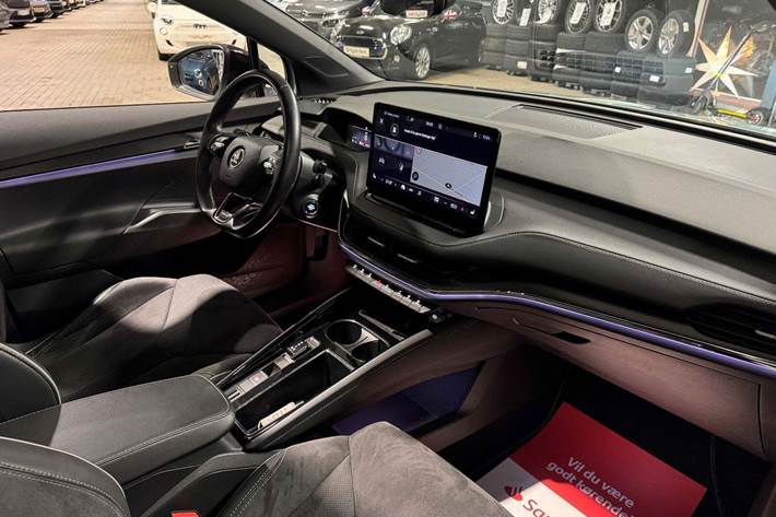 Grøn Skoda Enyaq fra 2022