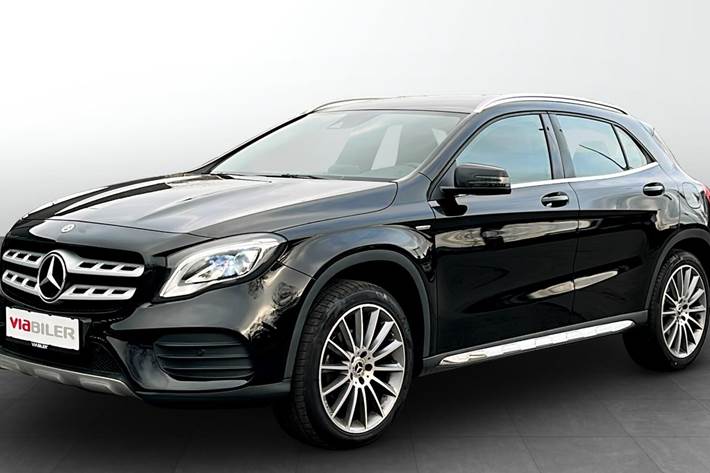 Sort Mercedes GLA200 fra 2020