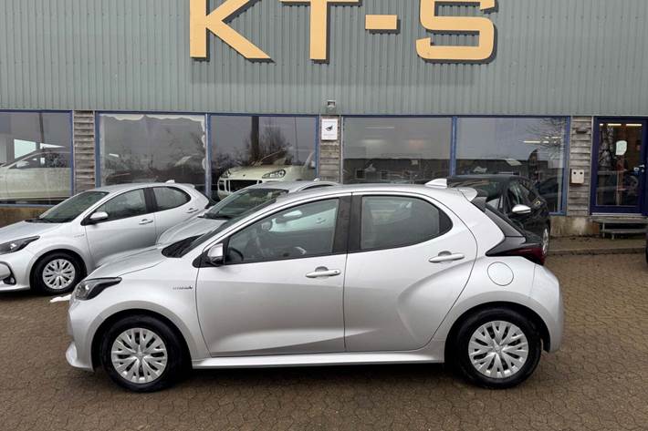 undefined Toyota Yaris fra 2021