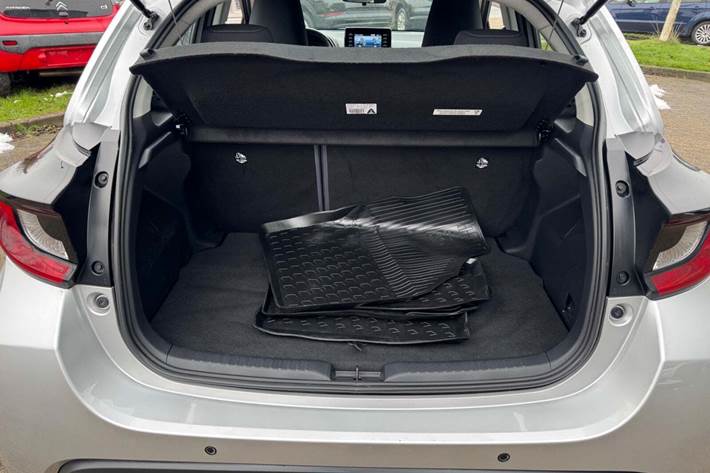 undefined Toyota Yaris fra 2021