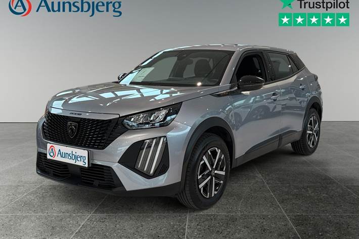 Grå Peugeot e-2008 fra 2025 set udefra