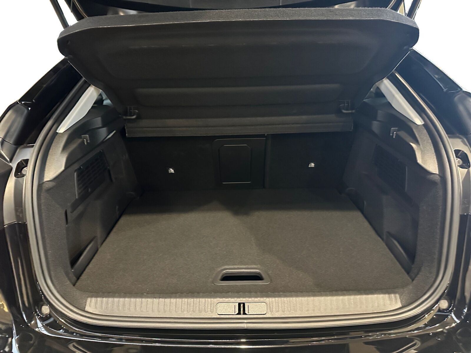 Sort Citroën ë-C4 fra 2025