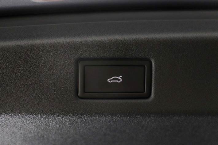 Grå VW ID.7 fra 2025