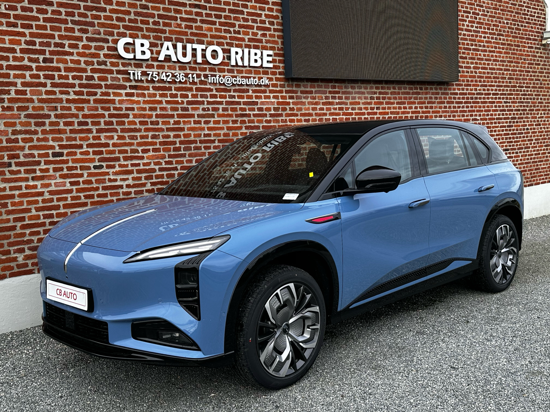 Hongqi EHS7 EL Exclusive 339HK 5d Aut.