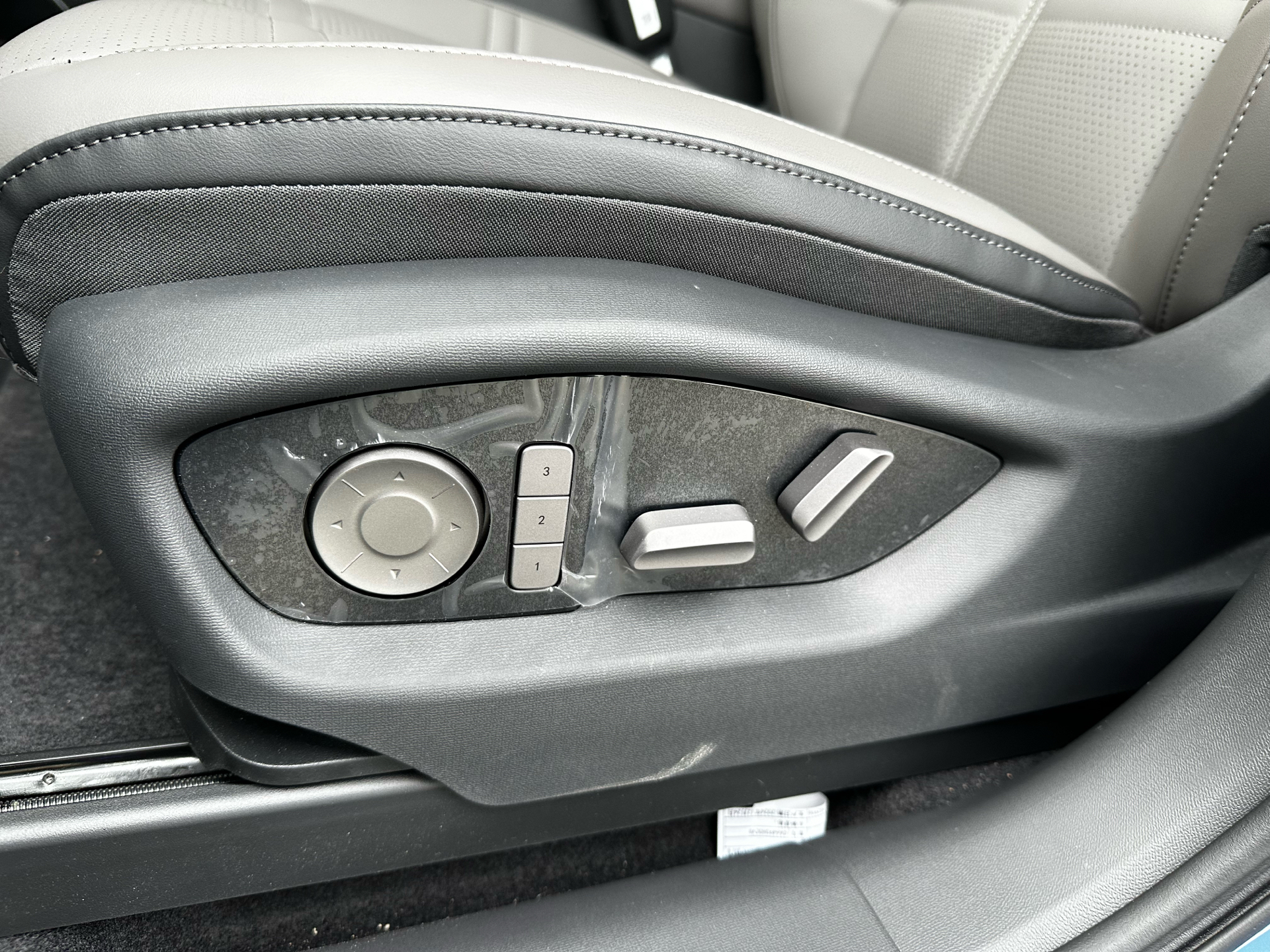 Hongqi EHS7 EL Exclusive 339HK 5d Aut.