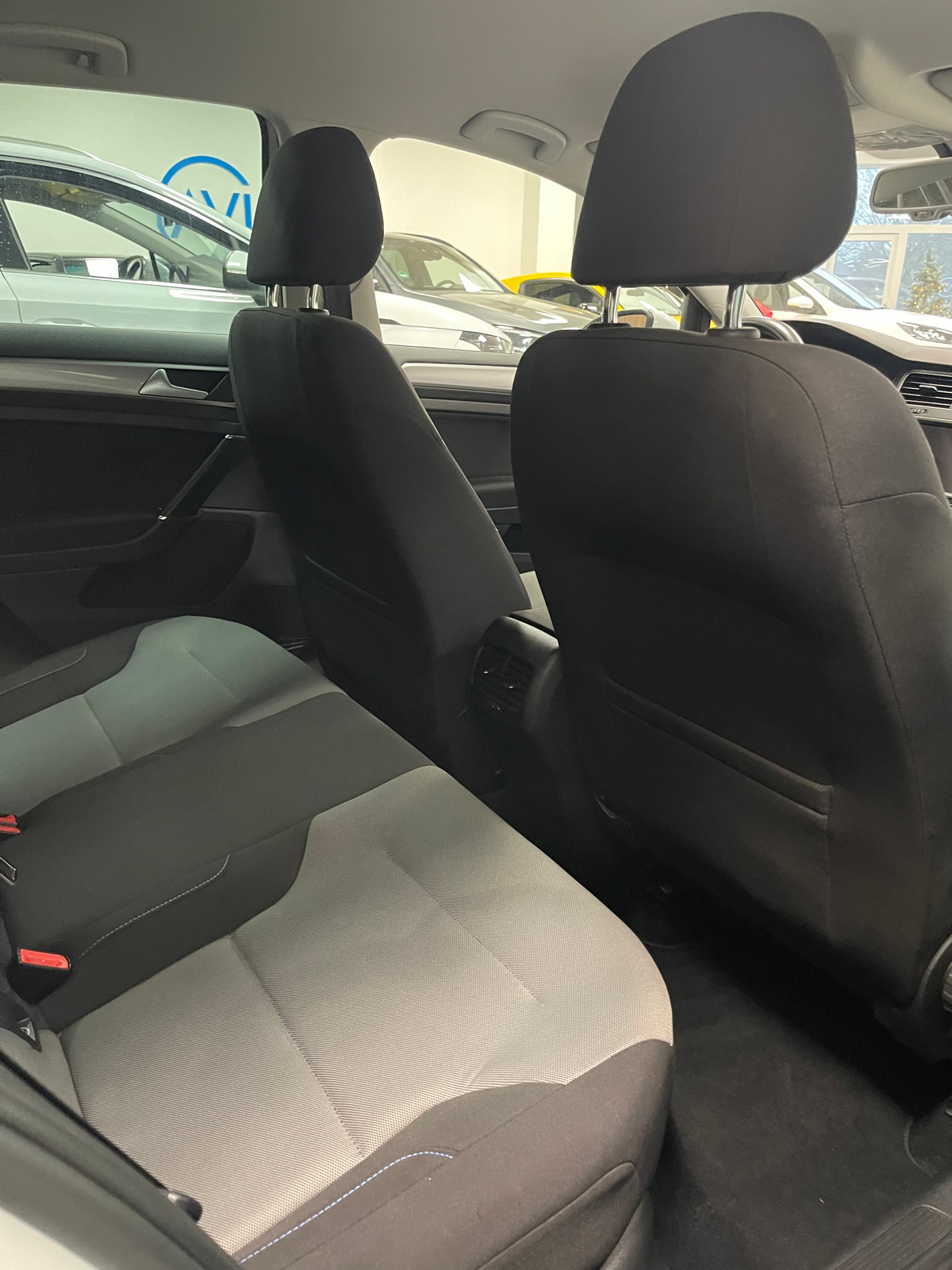 Hvid VW e-Golf VII fra 2016