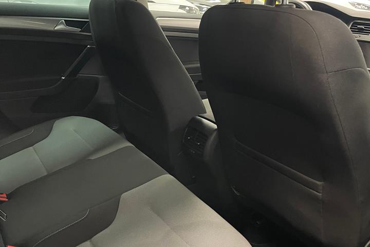 Hvid VW e-Golf VII fra 2016
