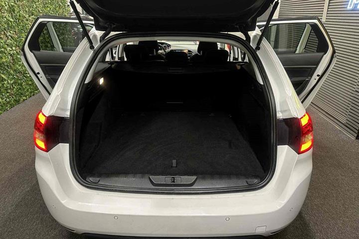 undefined Peugeot 308 fra 2016