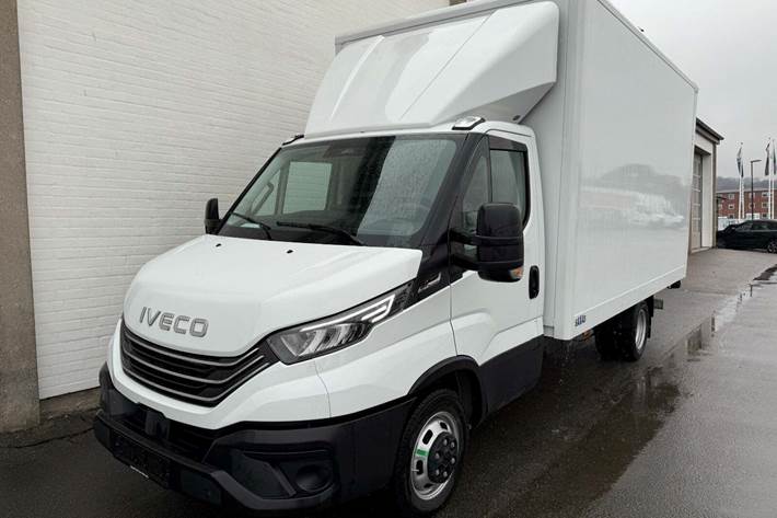 Hvid Iveco Daily fra 2025