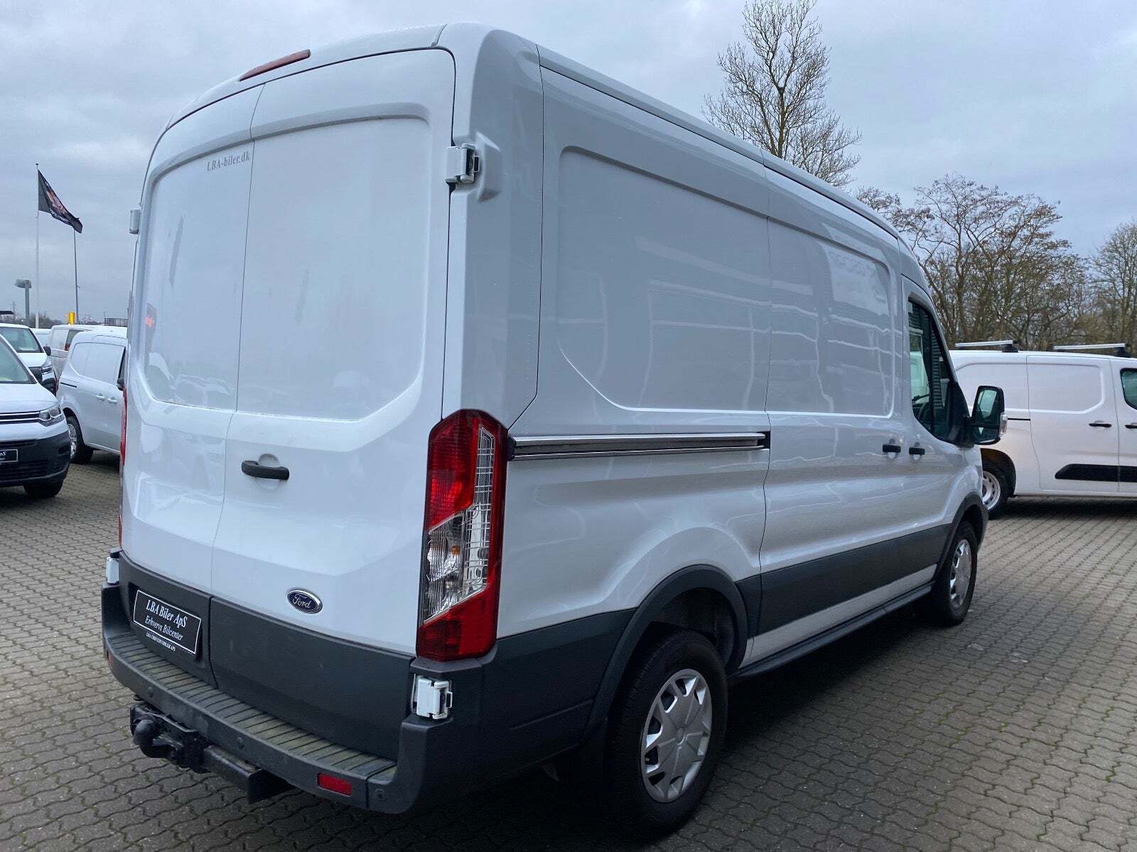 Ford Transit 350 L2 Van 2,0 TDCi 130 Trend H2 FWD