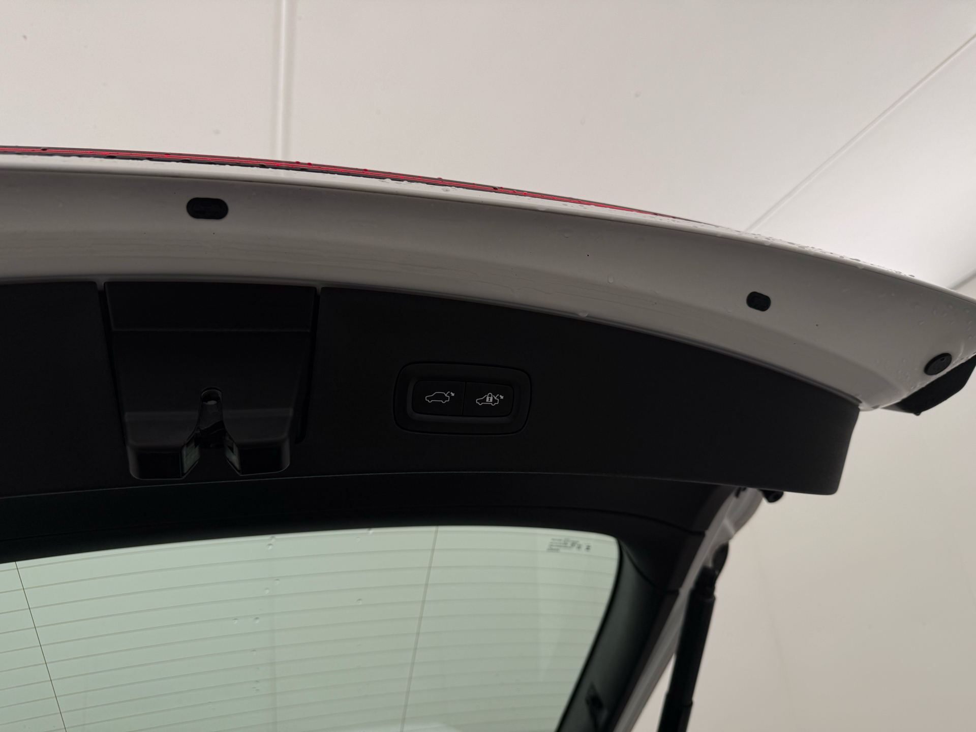 Hvid Polestar 2 fra 2023