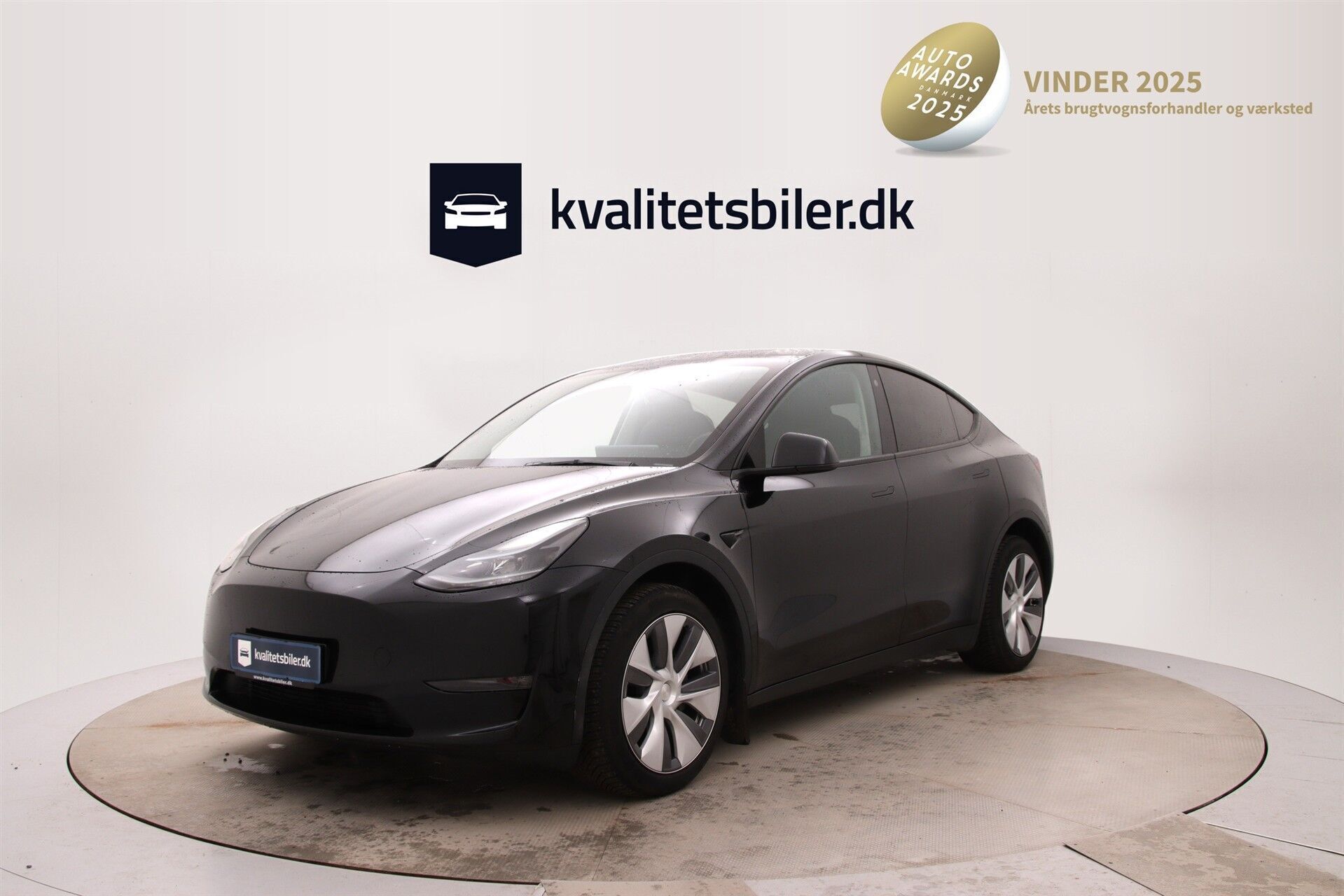 Tesla Model Y EL Long Range AWD 514HK 5d Aut.