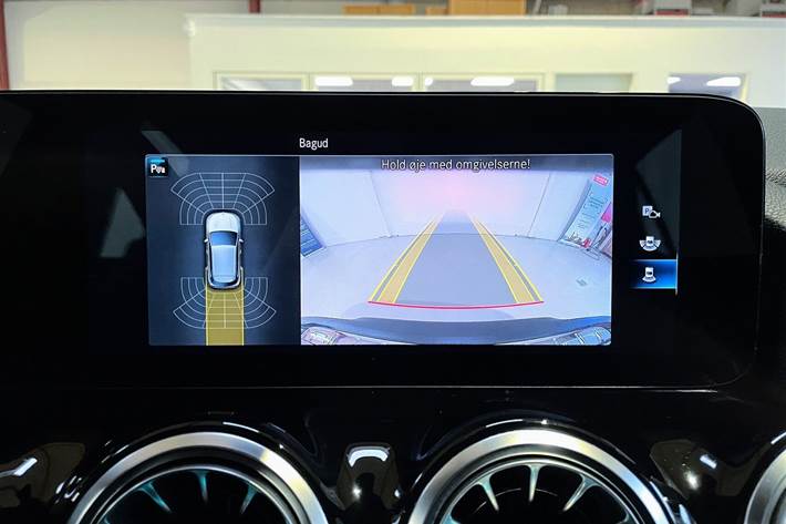 Sort Mercedes EQA 250 fra 2021