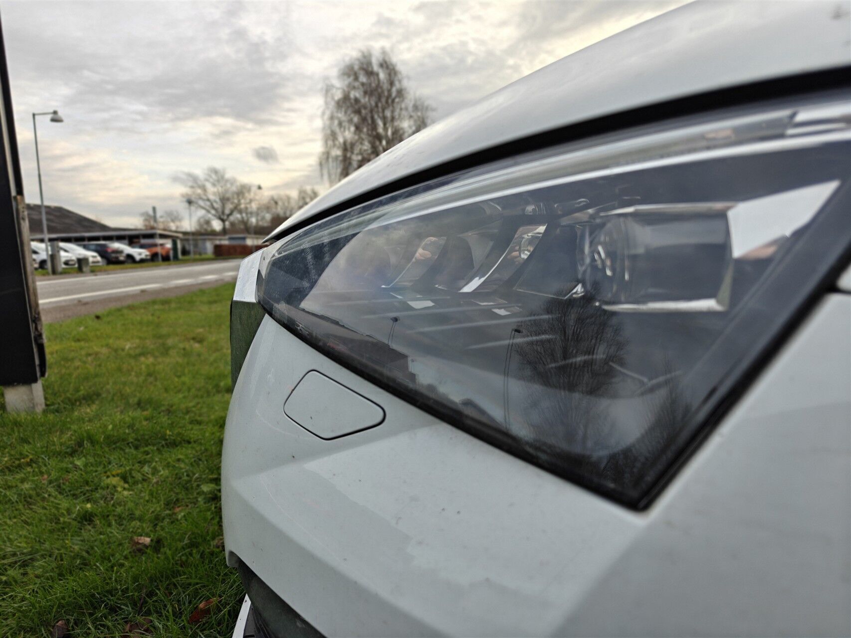 Hvid Skoda Scala fra 2020